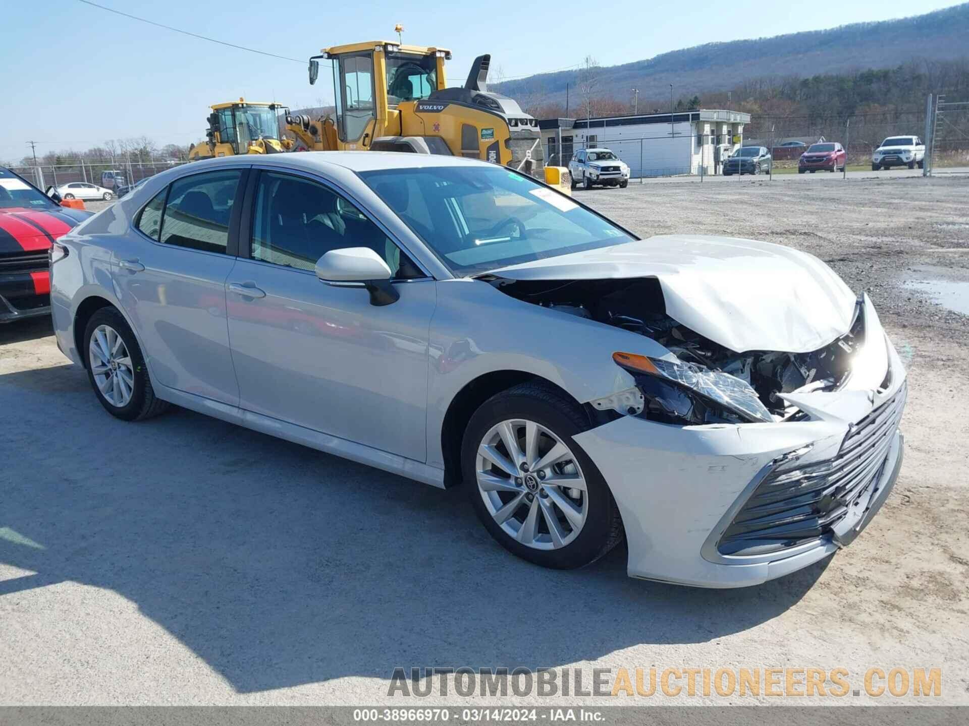 4T1C11AK9PU186622 TOYOTA CAMRY 2023