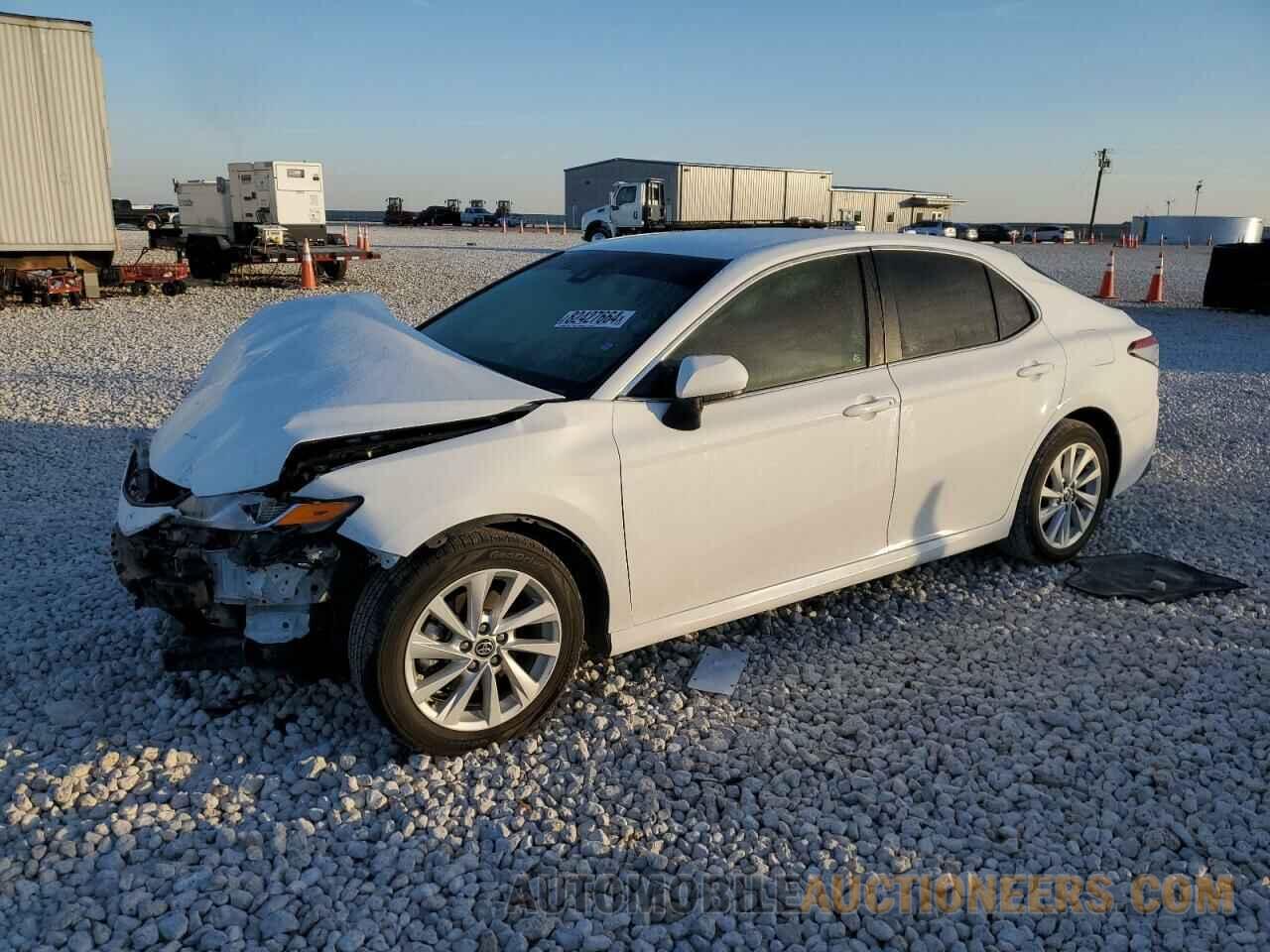 4T1C11AK9PU835450 TOYOTA CAMRY 2023