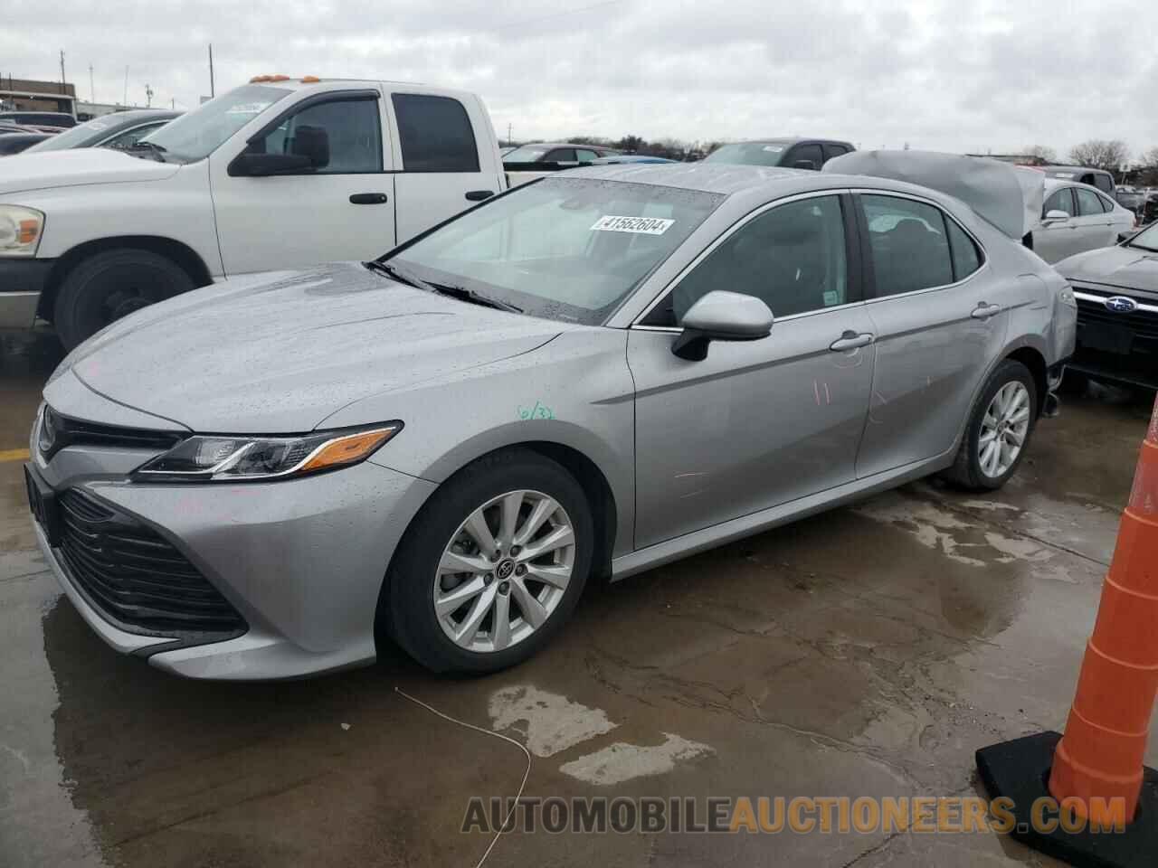 4T1C11AKXLU385916 TOYOTA CAMRY 2020