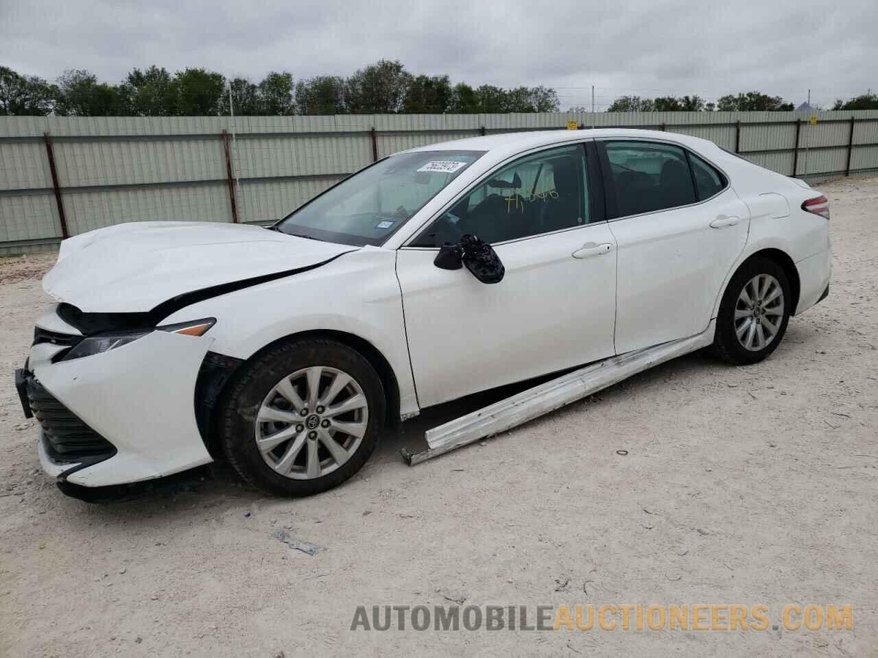 4T1C11AKXLU870136 TOYOTA CAMRY 2020