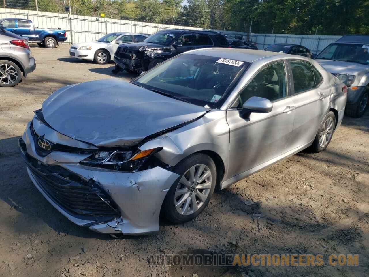 4T1C11AKXLU957275 TOYOTA CAMRY 2020