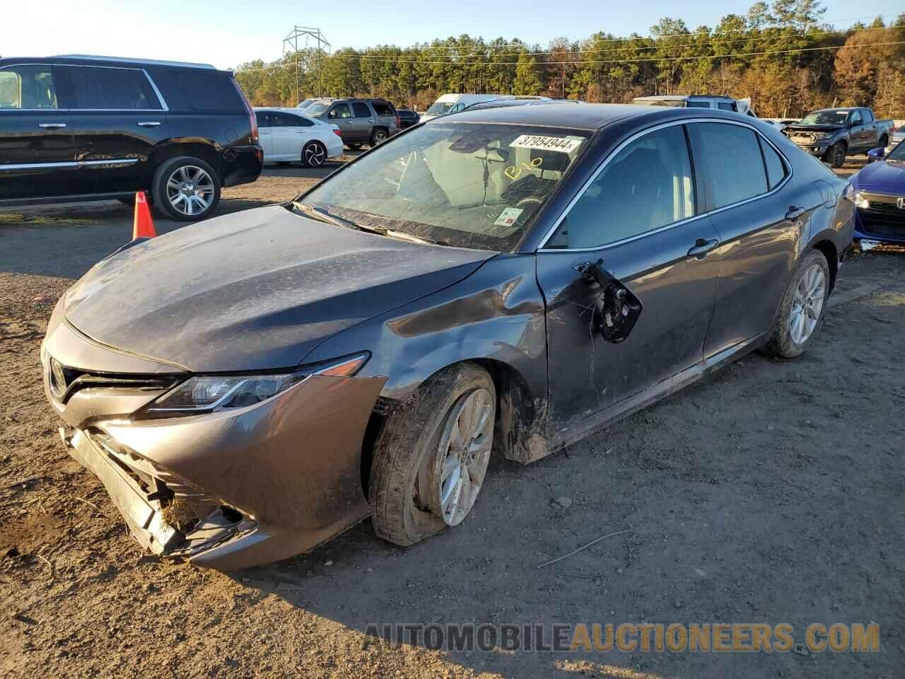 4T1C11AKXLU964968 TOYOTA CAMRY 2020