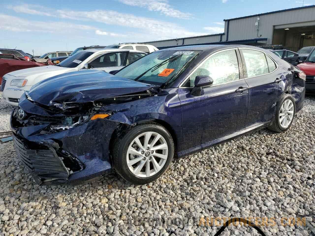 4T1C11AKXMU407091 TOYOTA CAMRY 2021