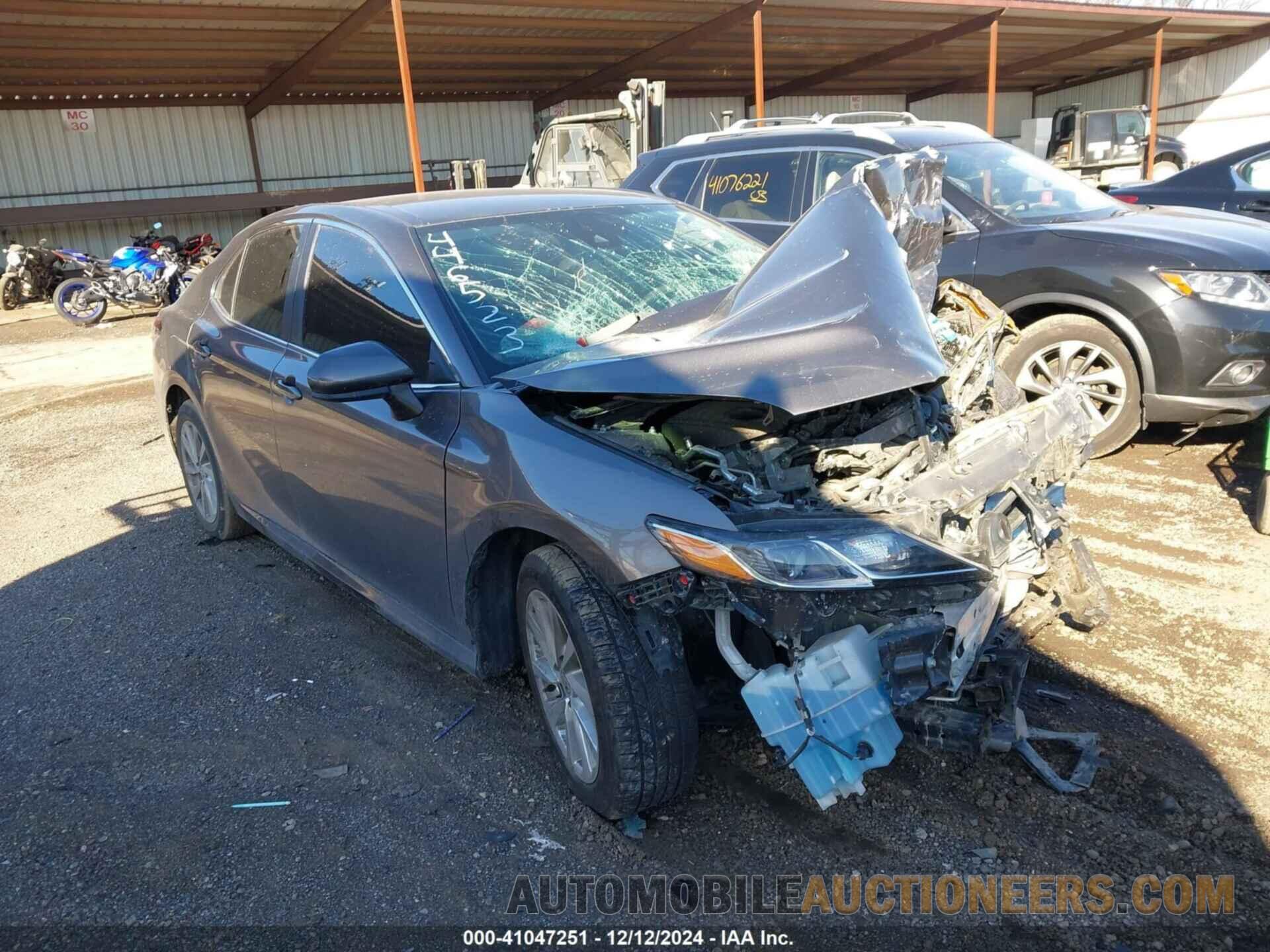 4T1C11AKXMU446523 TOYOTA CAMRY 2021