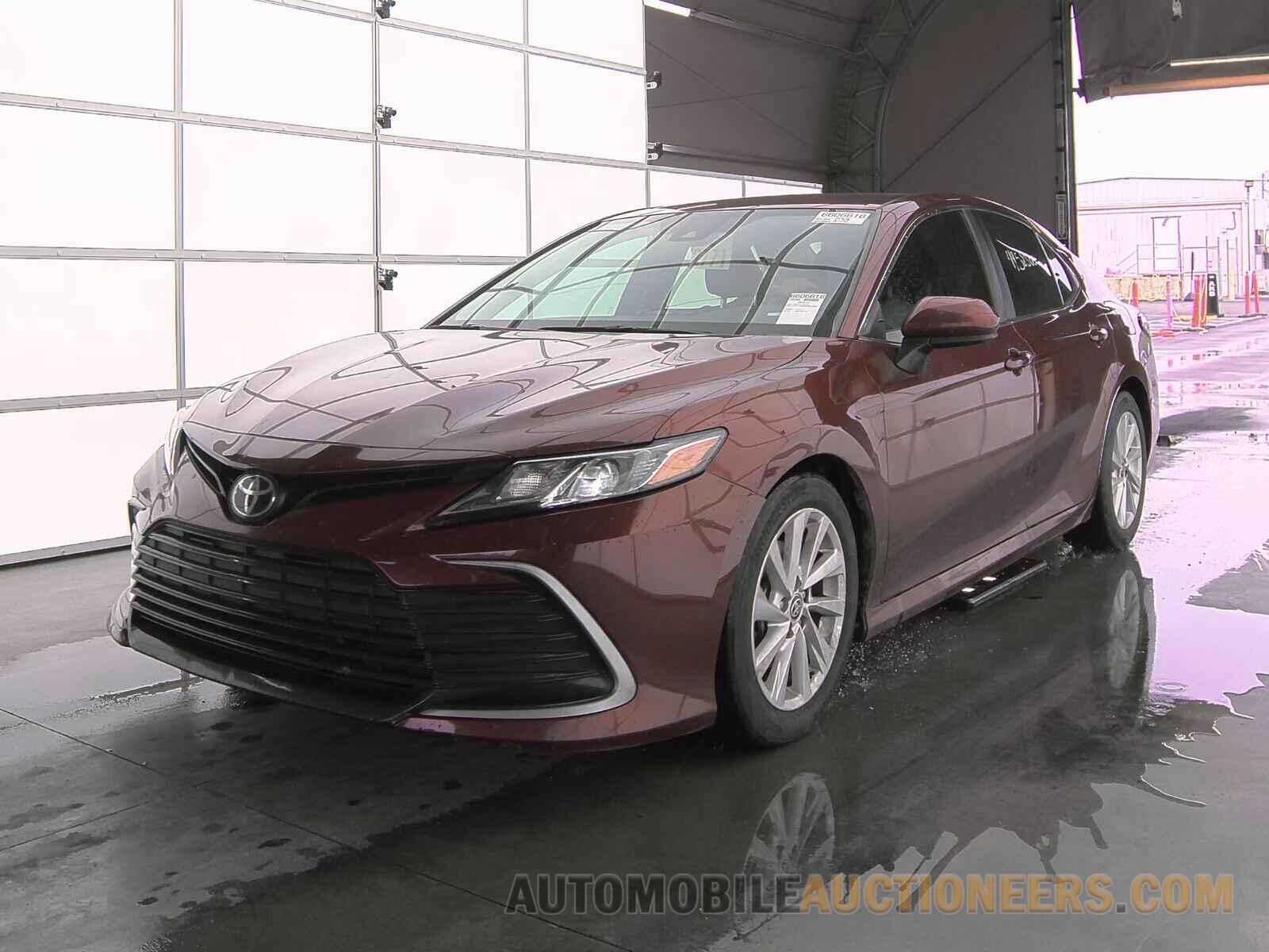 4T1C11AKXMU447283 Toyota Camry 2021