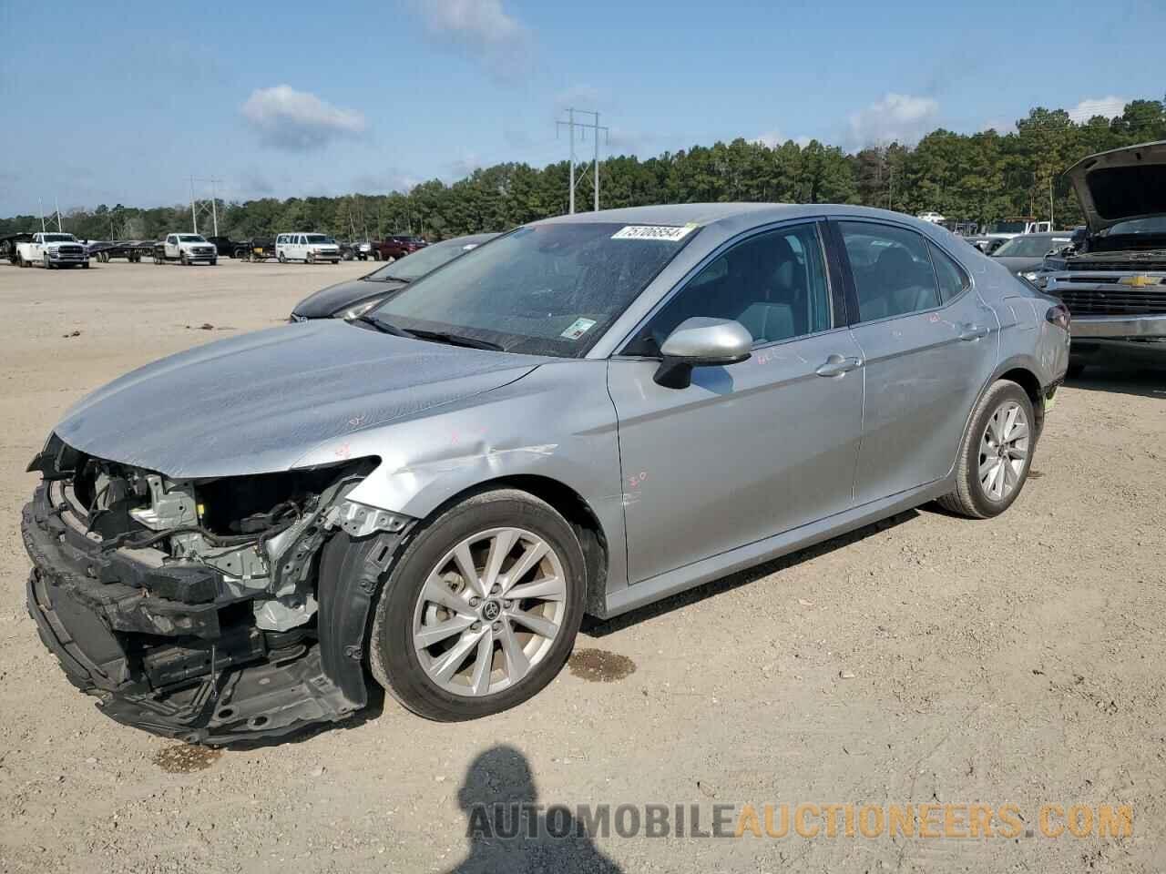 4T1C11AKXMU467694 TOYOTA CAMRY 2021