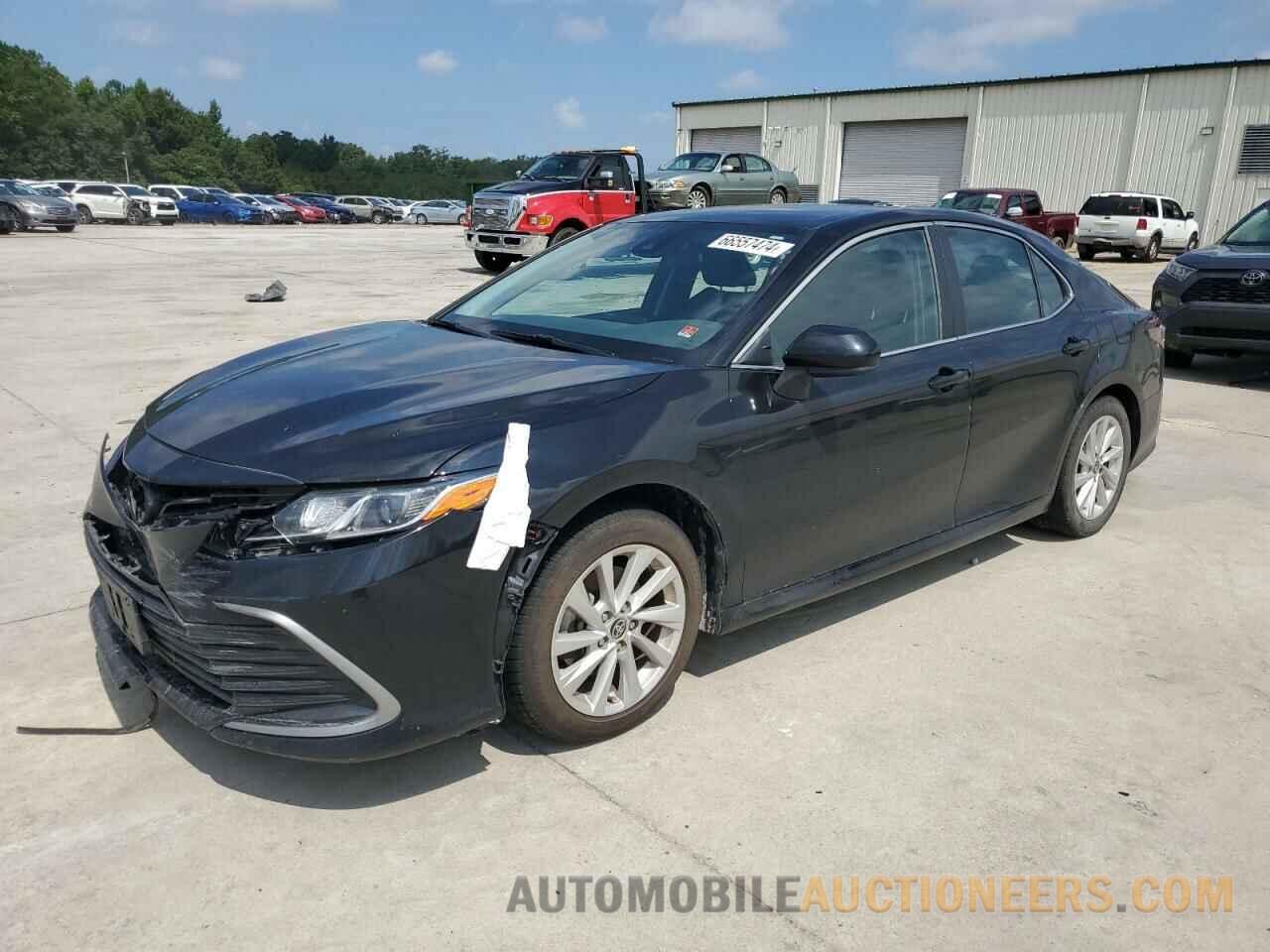 4T1C11AKXMU468151 TOYOTA CAMRY 2021