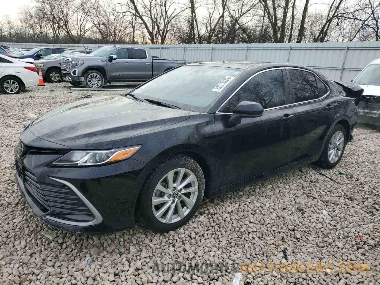 4T1C11AKXMU530213 TOYOTA CAMRY 2021