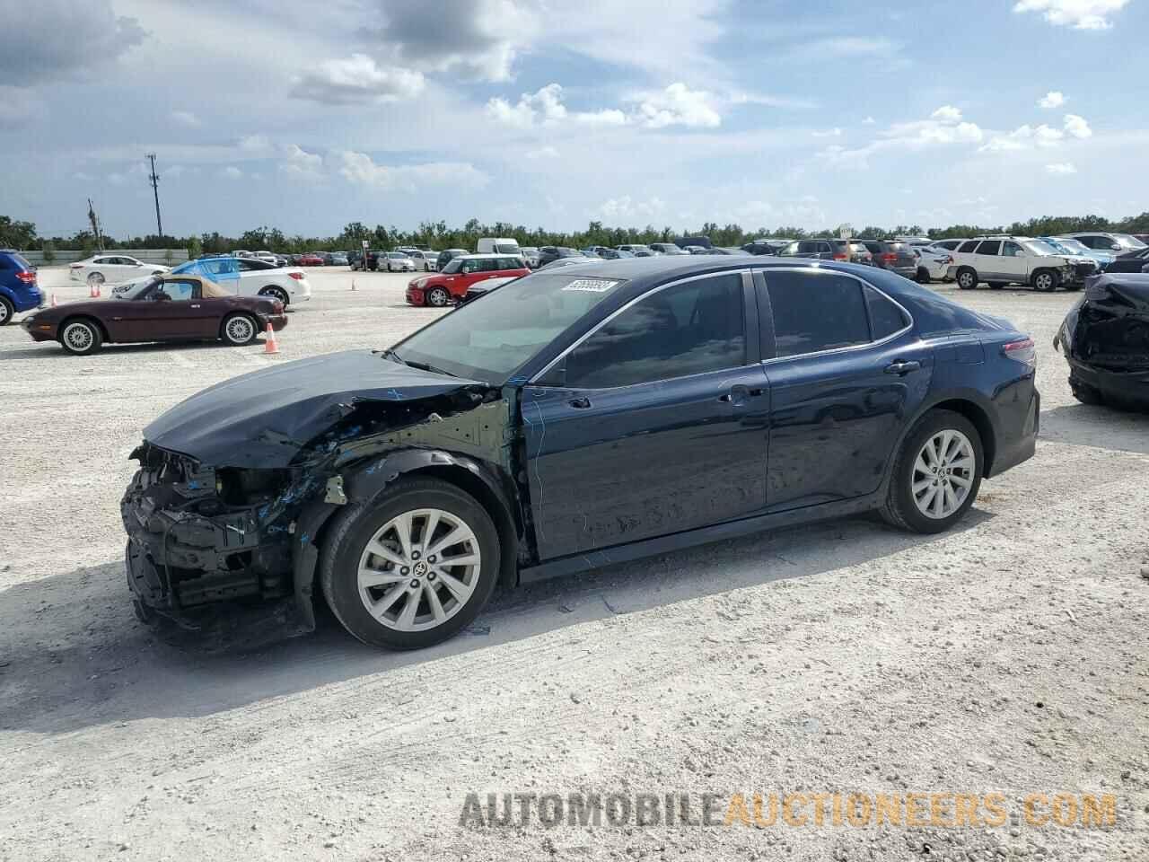 4T1C11AKXMU540238 TOYOTA CAMRY 2021