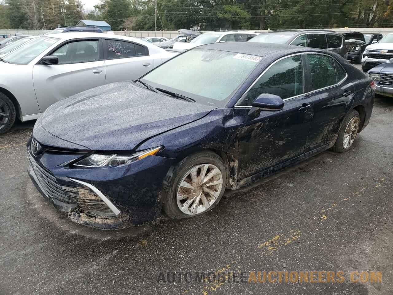 4T1C11AKXMU610577 TOYOTA CAMRY 2021