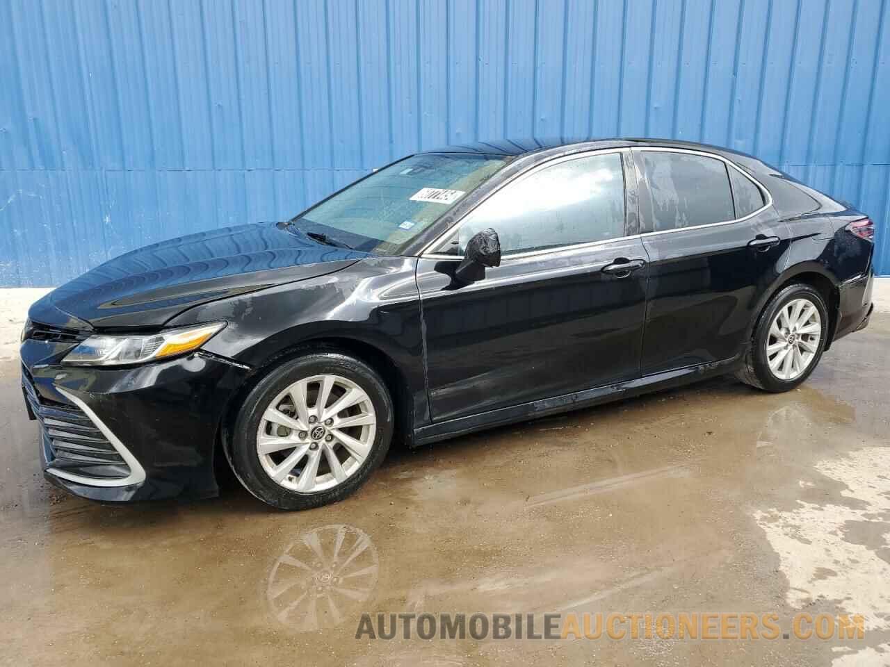 4T1C11AKXNU627283 TOYOTA CAMRY 2022