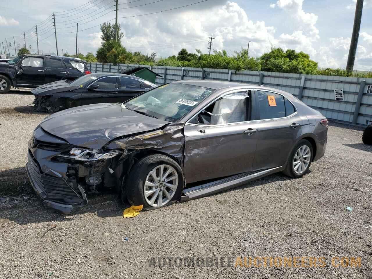 4T1C11AKXNU634766 TOYOTA CAMRY 2022