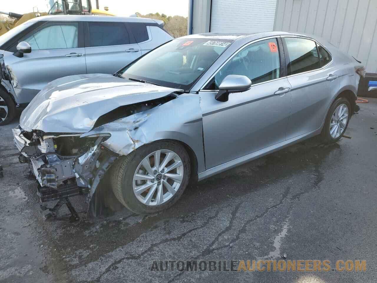 4T1C11AKXNU646397 TOYOTA CAMRY 2022