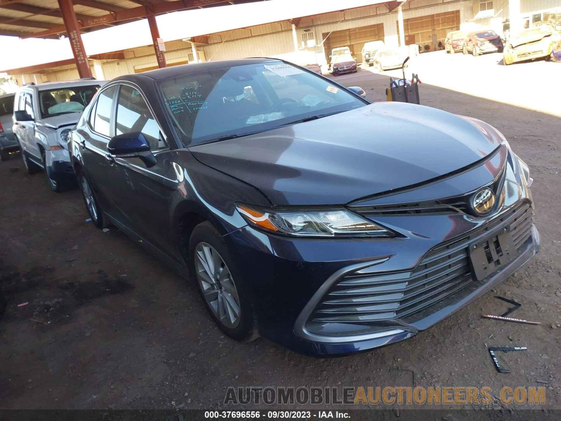 4T1C11AKXNU655746 TOYOTA CAMRY 2022