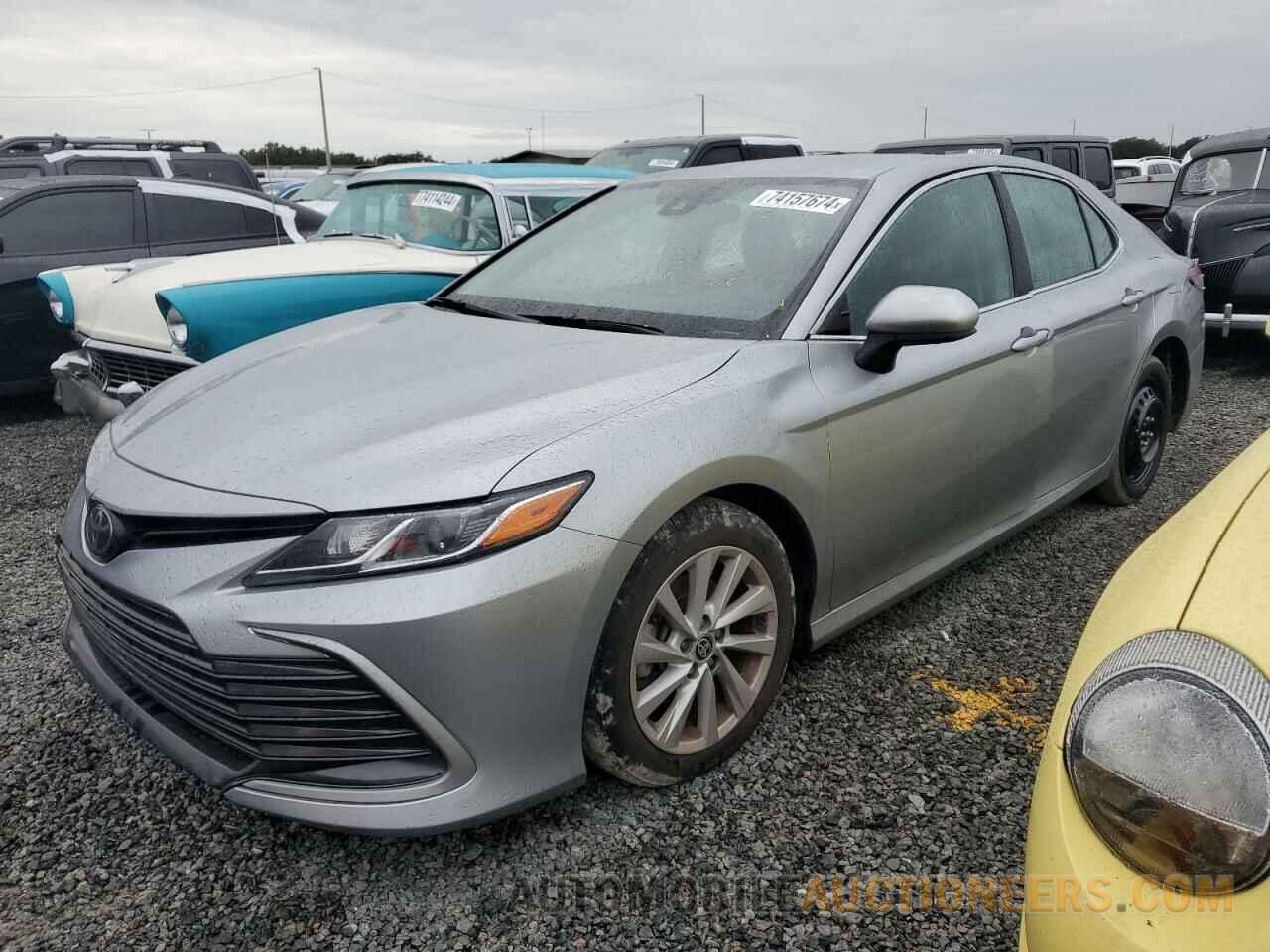 4T1C11AKXNU666505 TOYOTA CAMRY 2022