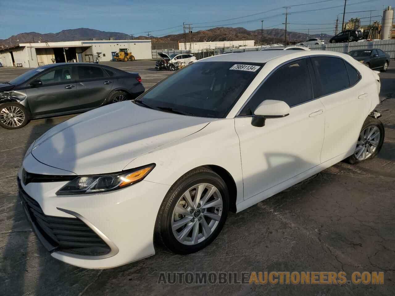 4T1C11AKXPU098131 TOYOTA CAMRY 2023