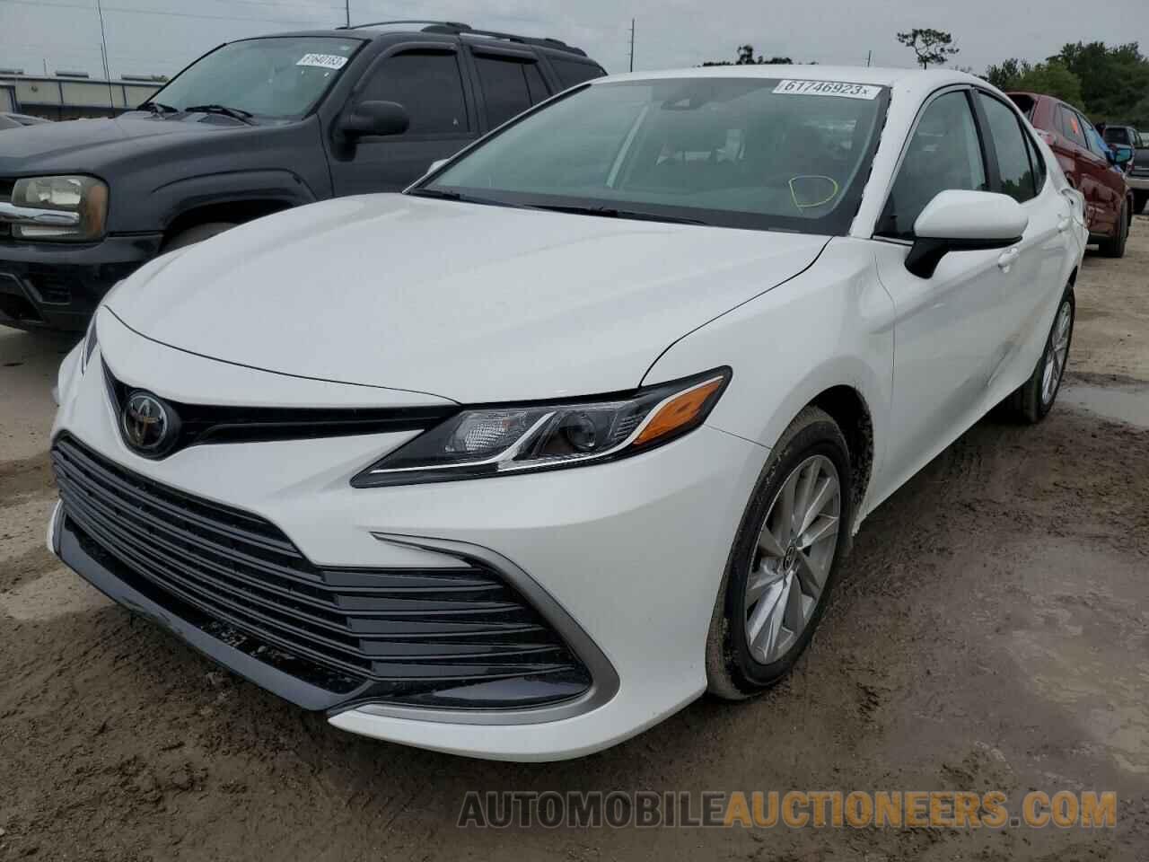 4T1C11AKXPU130270 TOYOTA CAMRY 2023