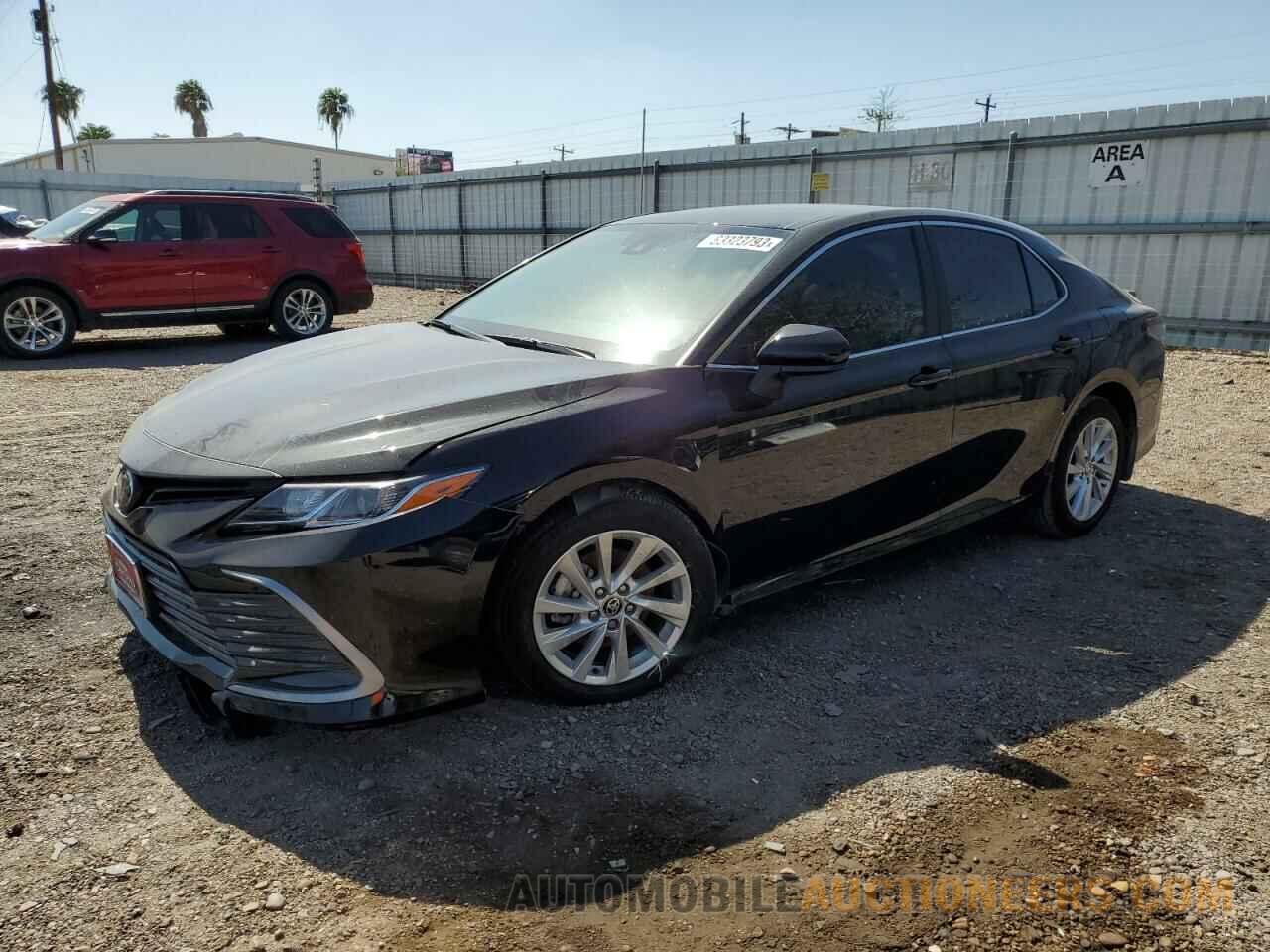 4T1C11AKXPU137932 TOYOTA CAMRY 2023