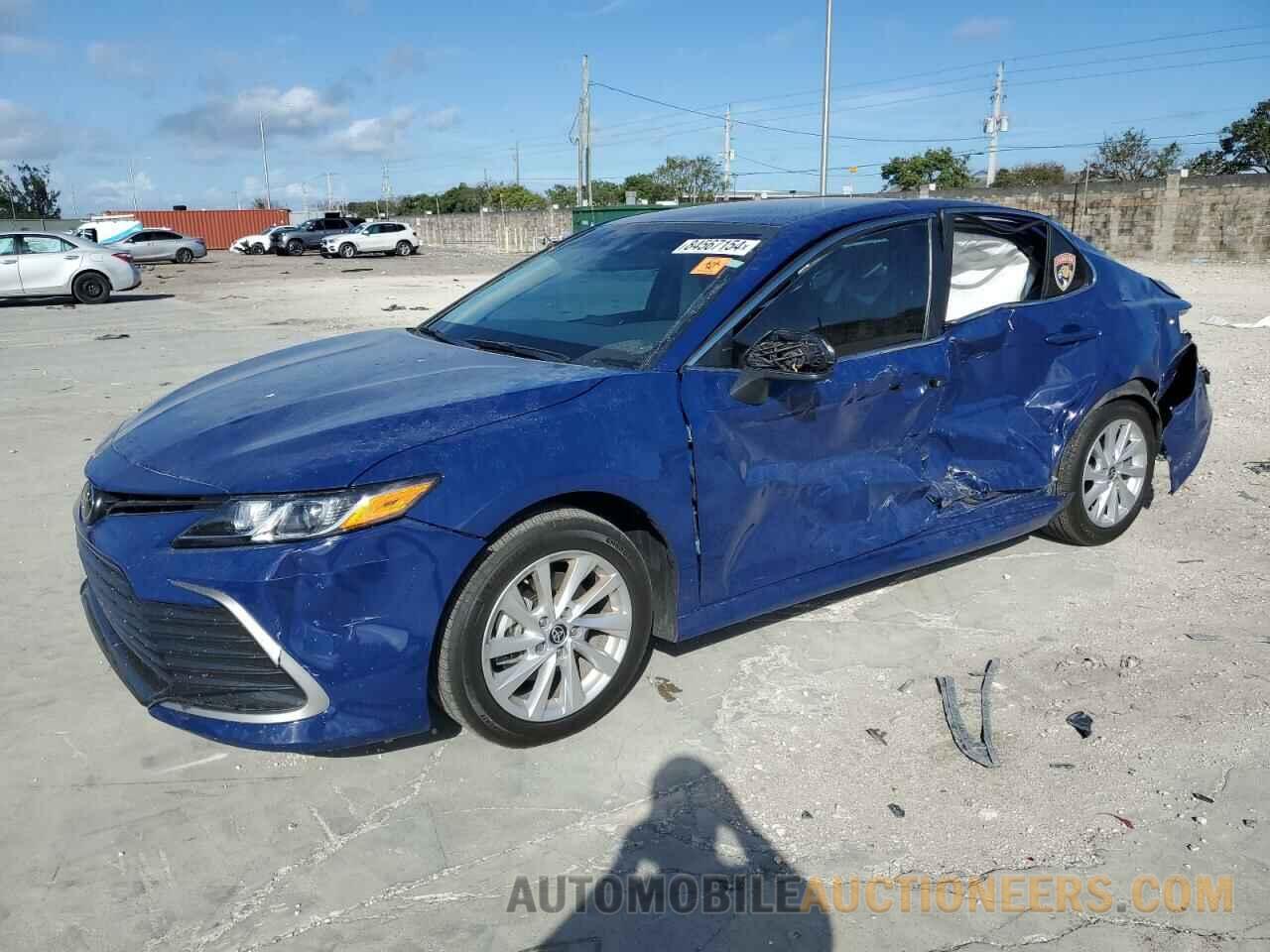 4T1C11AKXPU143696 TOYOTA CAMRY 2023