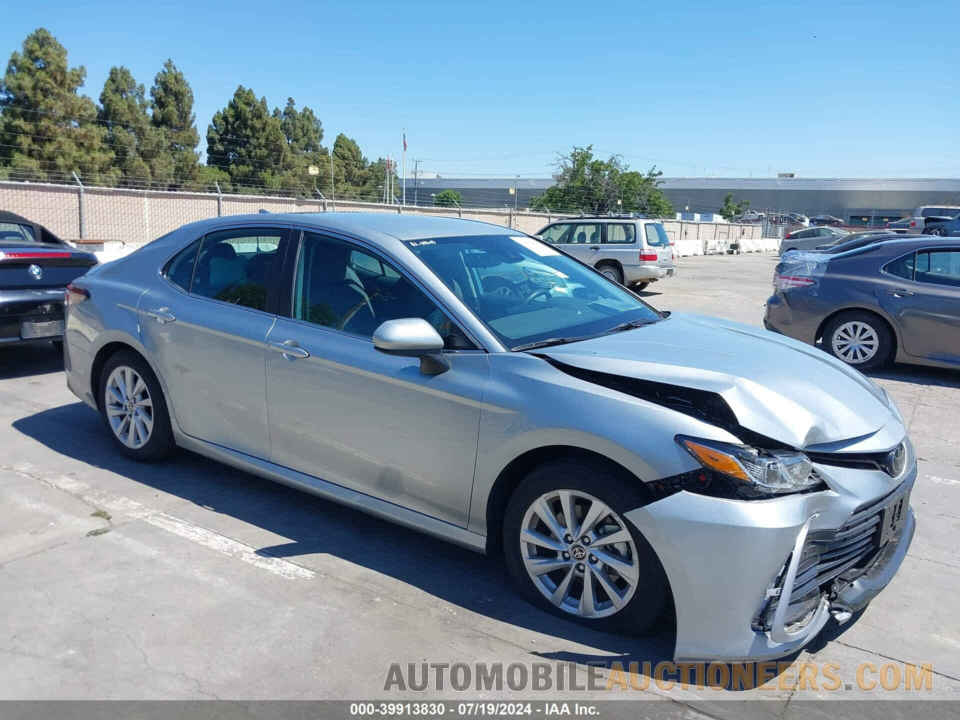 4T1C11AKXPU159364 TOYOTA CAMRY 2023