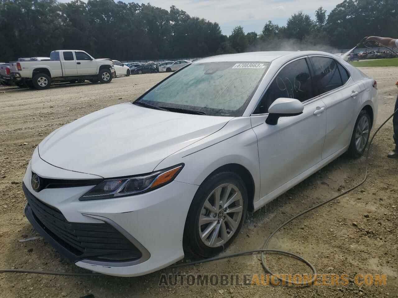 4T1C11AKXPU757602 TOYOTA CAMRY 2023