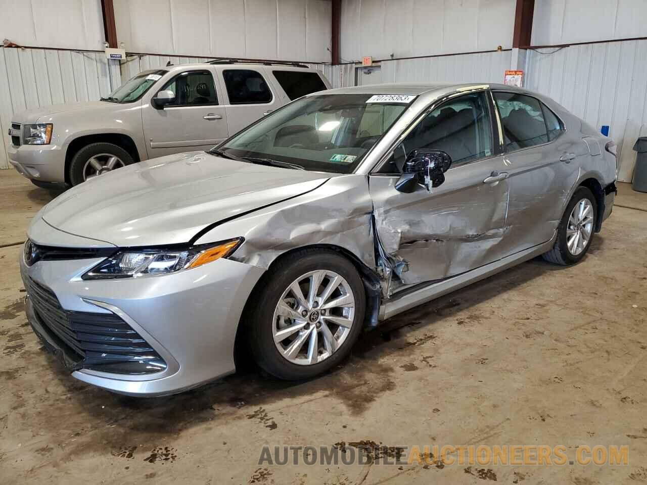 4T1C11AKXPU796643 TOYOTA CAMRY 2023