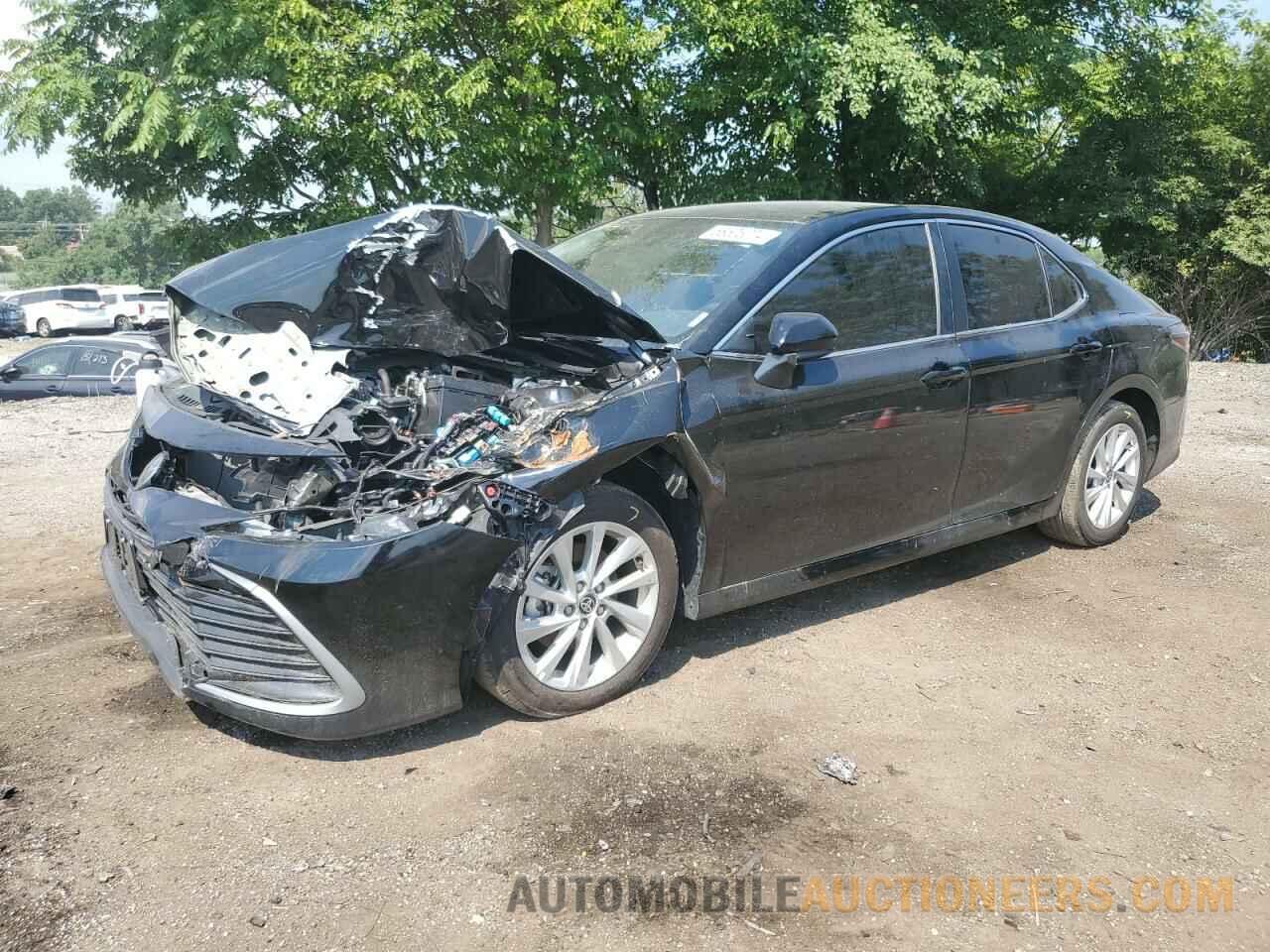 4T1C11AKXRU190861 TOYOTA CAMRY 2024