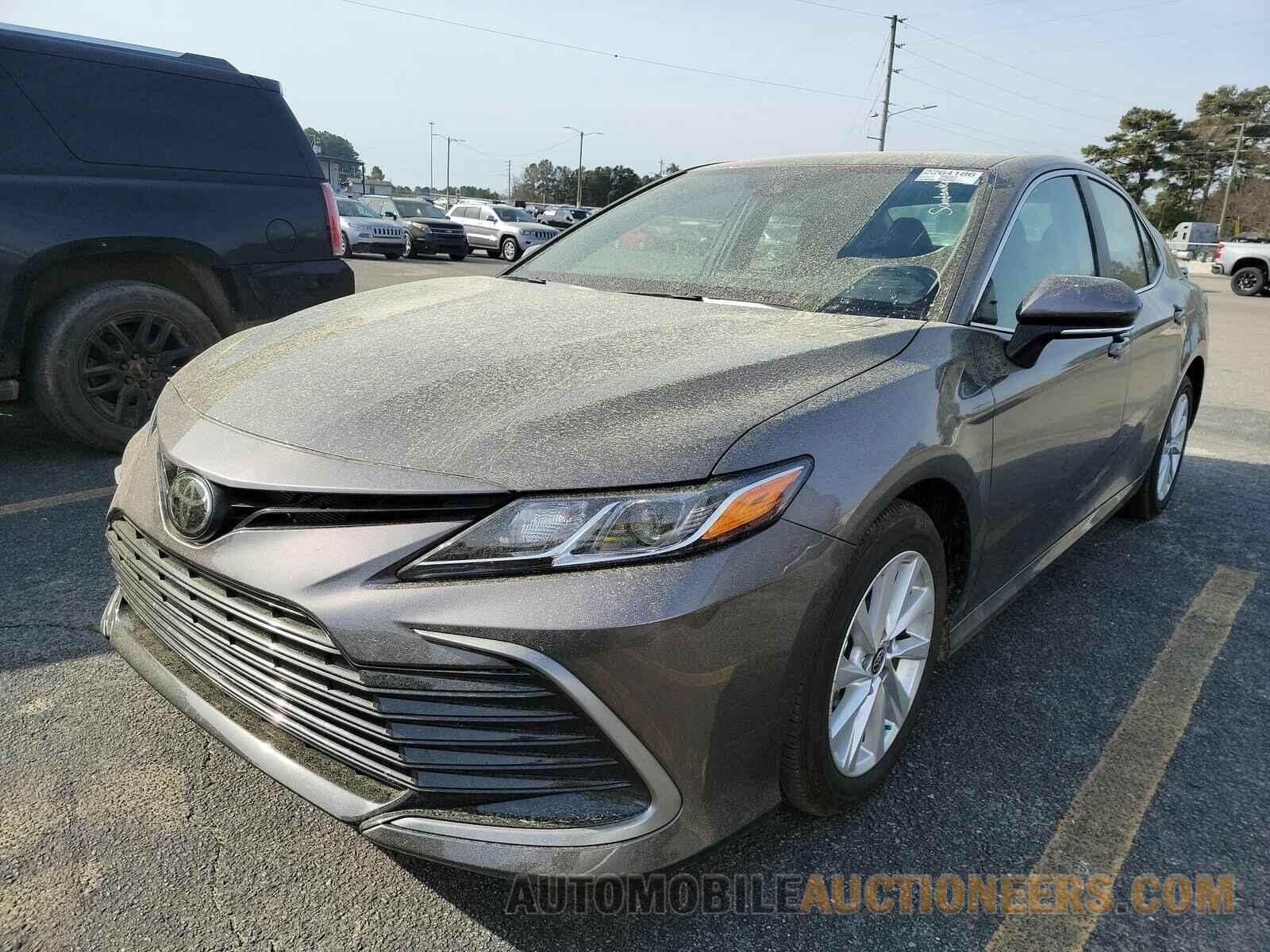 4T1C11AKXRU202071 Toyota Camry 2024