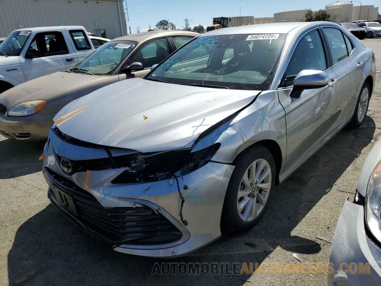 4T1C11AKXRU901474 TOYOTA CAMRY 2024