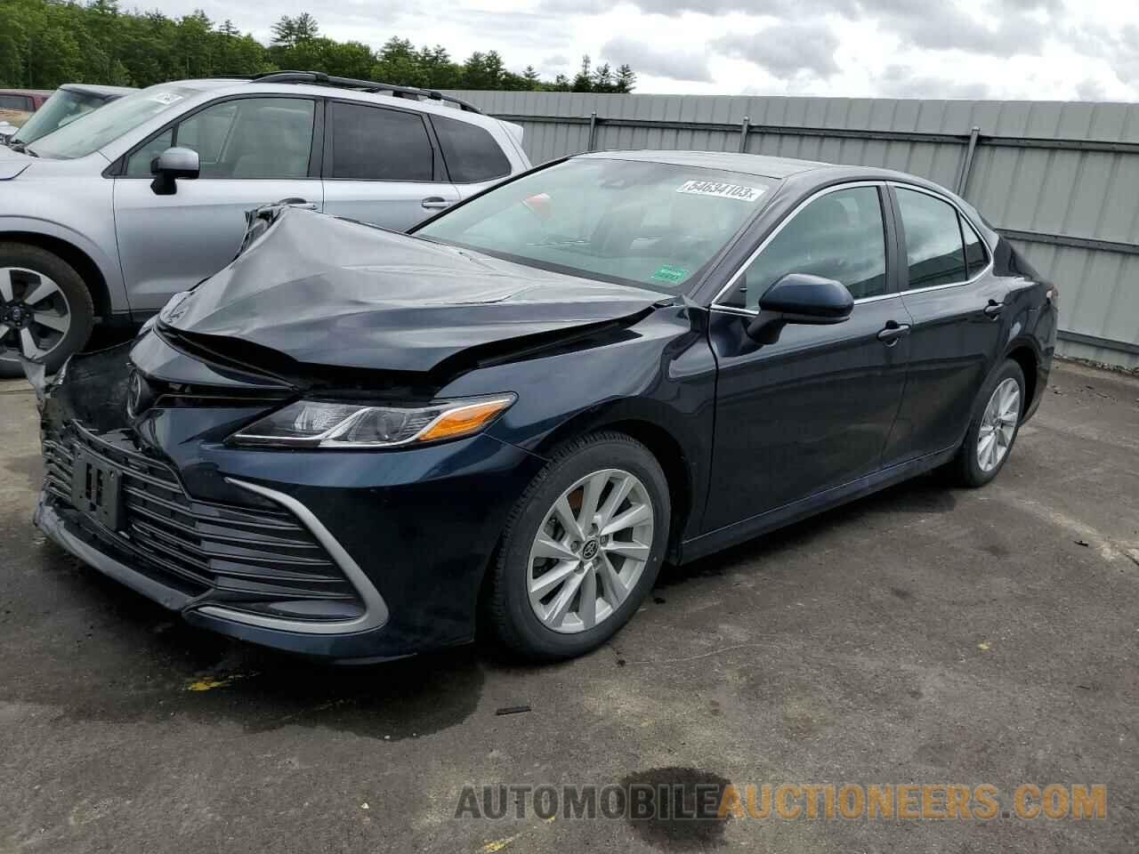 4T1C11BK0MU026283 TOYOTA CAMRY 2021