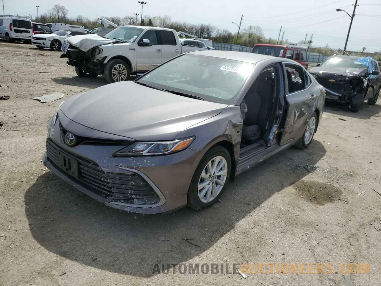 4T1C11BK0NU069491 TOYOTA CAMRY 2022