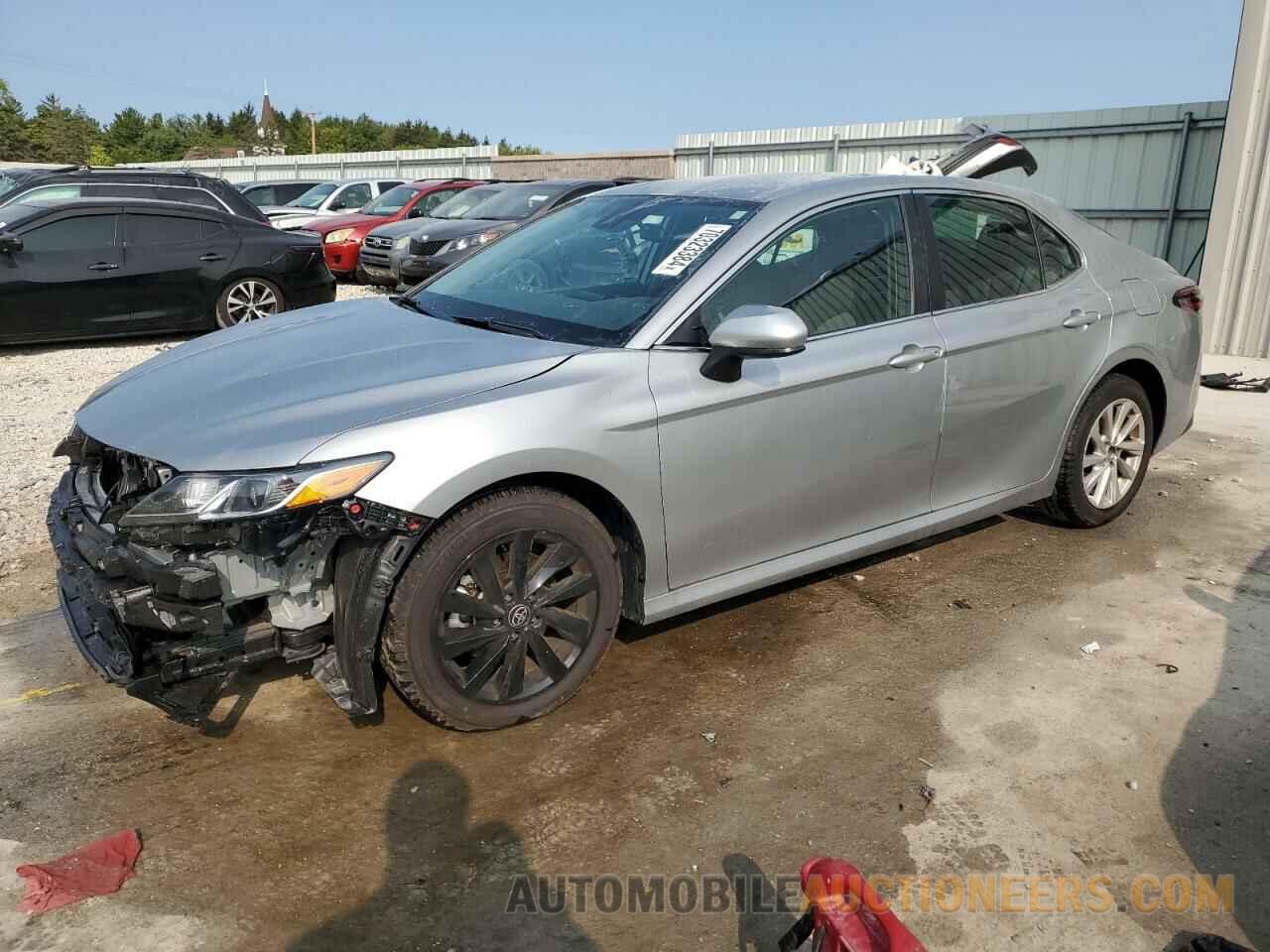 4T1C11BK0RU117321 TOYOTA CAMRY 2024