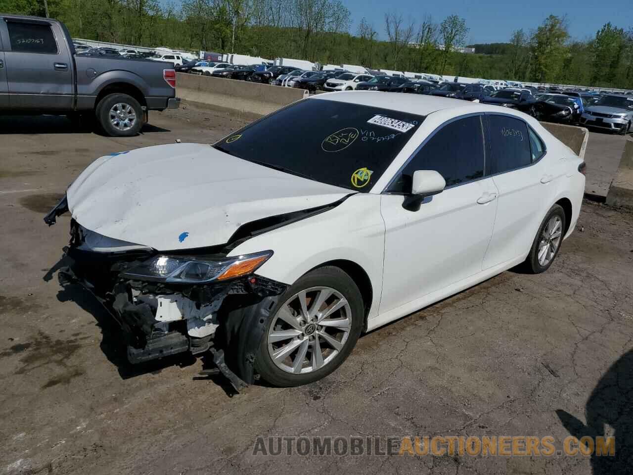 4T1C11BK2MU026222 TOYOTA CAMRY 2021