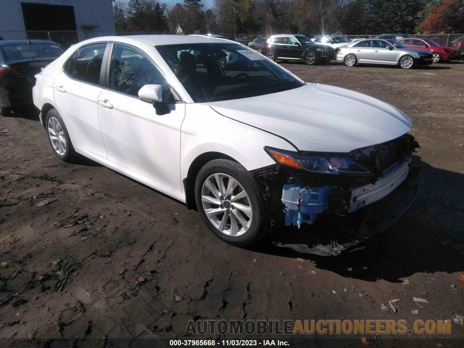 4T1C11BK2NU072845 TOYOTA CAMRY 2022