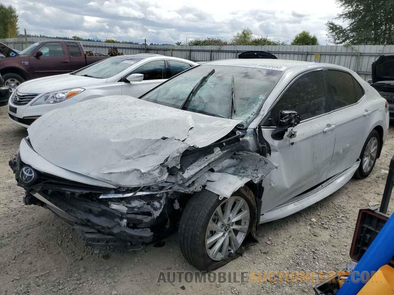 4T1C11BK4NU050264 TOYOTA CAMRY 2022