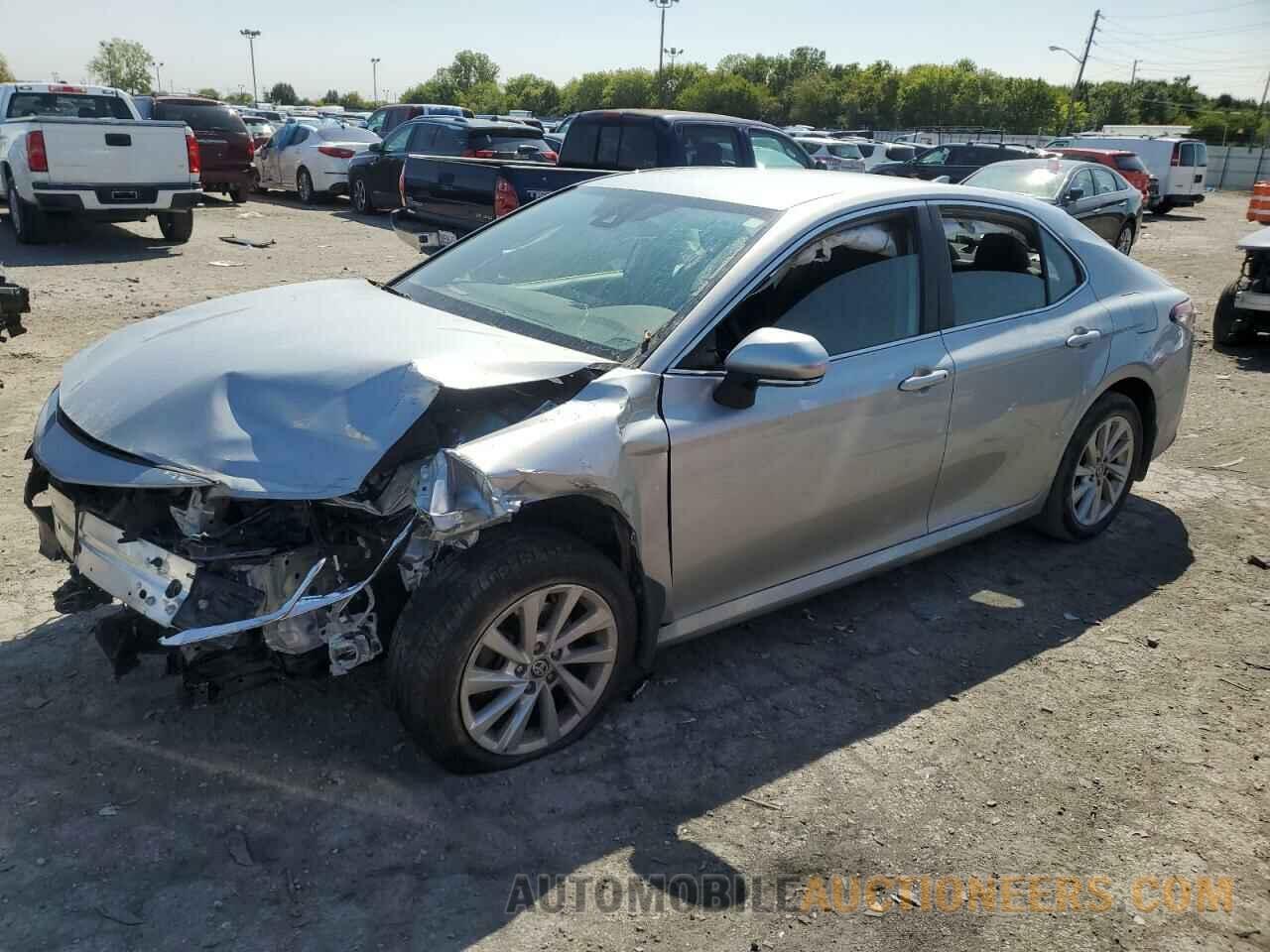 4T1C11BK5MU023671 TOYOTA CAMRY 2021