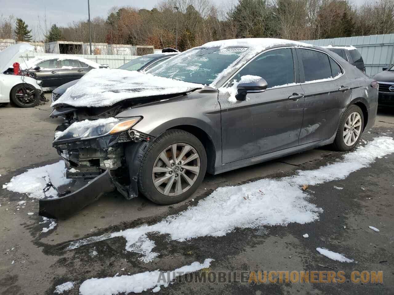 4T1C11BK5MU038896 TOYOTA CAMRY 2021