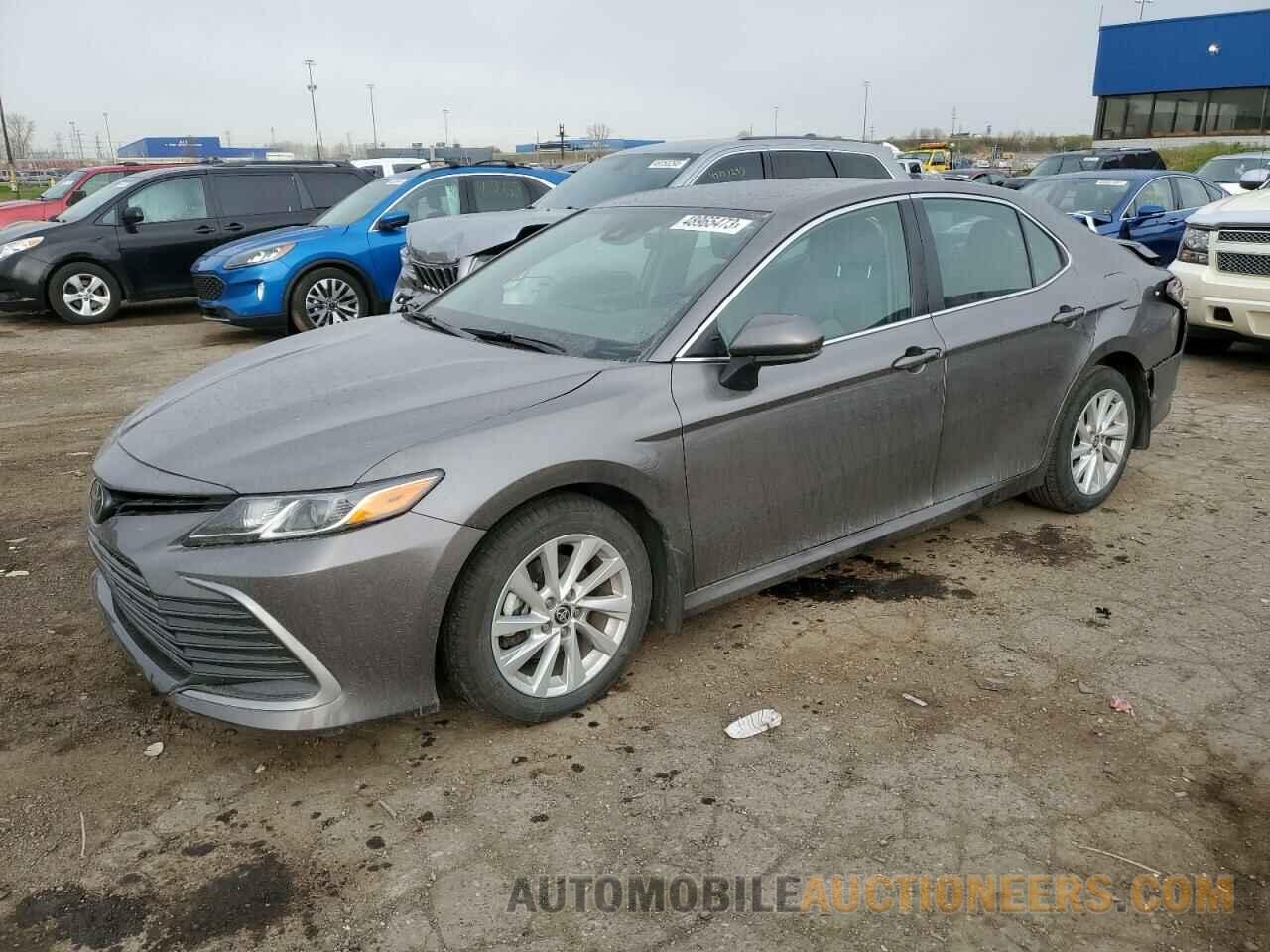 4T1C11BK5NU070393 TOYOTA CAMRY 2022