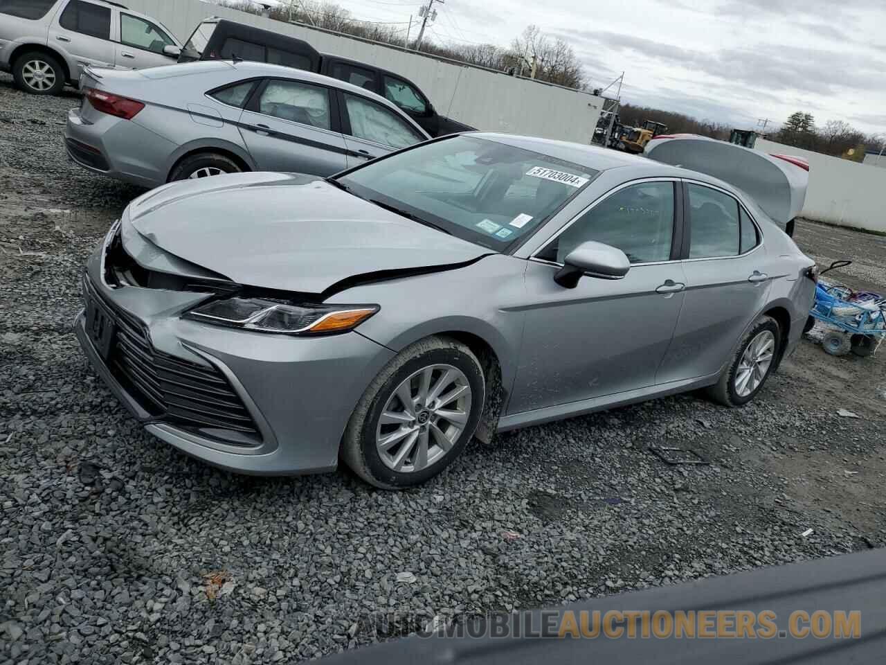 4T1C11BK6MU029365 TOYOTA CAMRY 2021