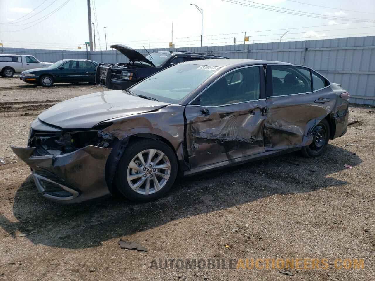 4T1C11BK6MU037448 TOYOTA CAMRY 2021