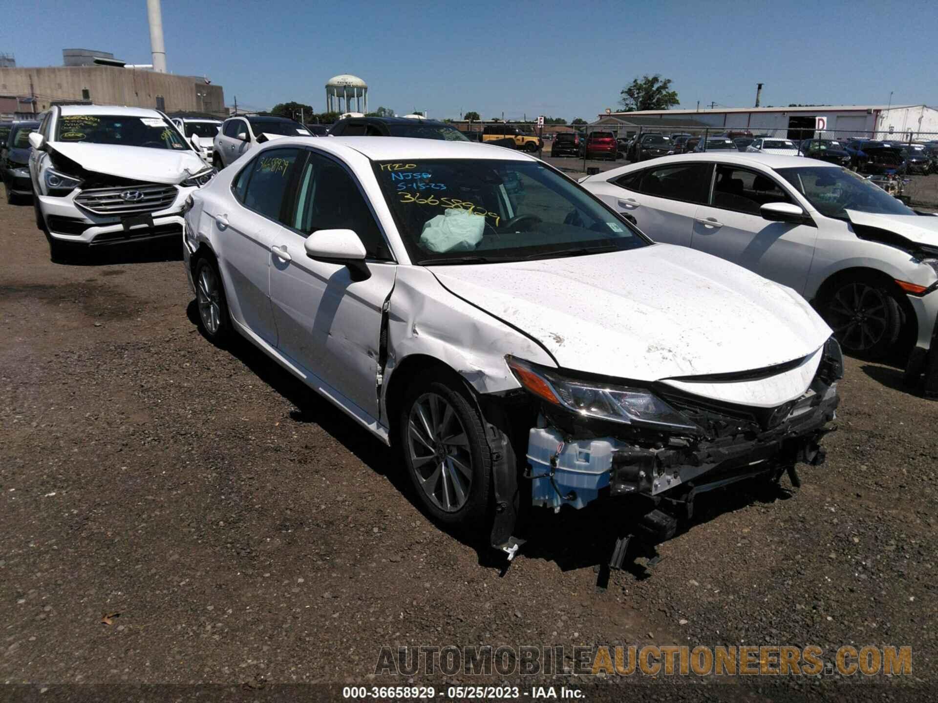 4T1C11BK7MU029598 TOYOTA CAMRY 2021