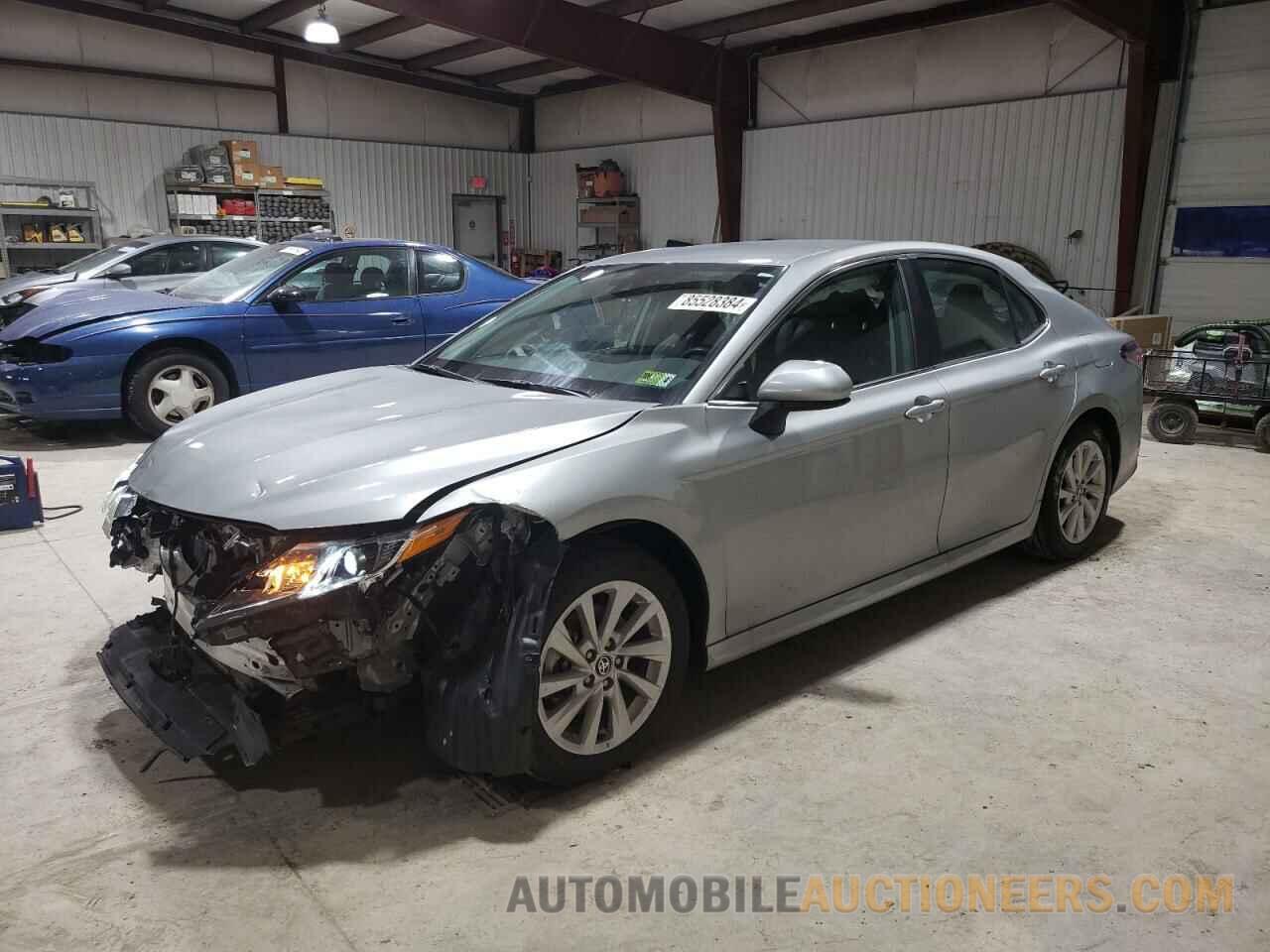 4T1C11BK8RU116885 TOYOTA CAMRY 2024