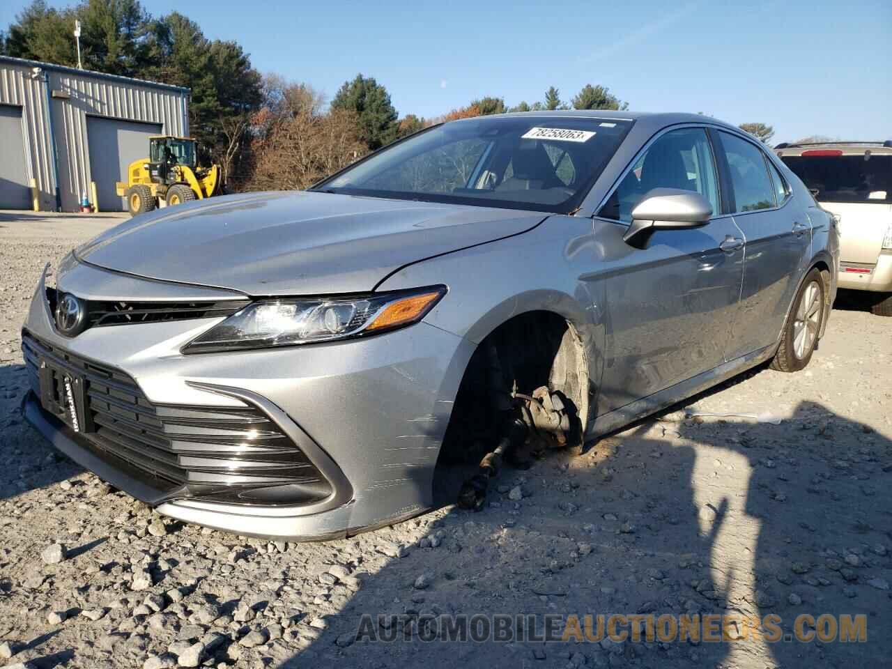 4T1C11BK9MU038481 TOYOTA CAMRY 2021