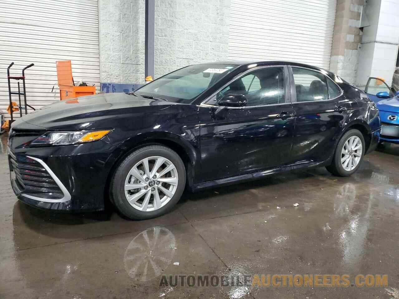 4T1C11BK9MU039260 TOYOTA CAMRY 2021