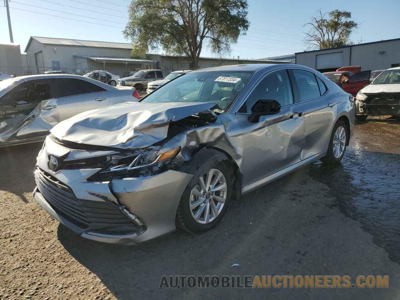 4T1C11BK9PU101552 TOYOTA CAMRY 2023