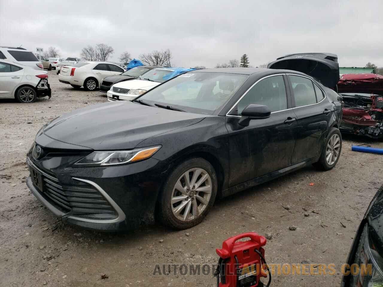 4T1C11BKXMU021253 TOYOTA CAMRY 2021