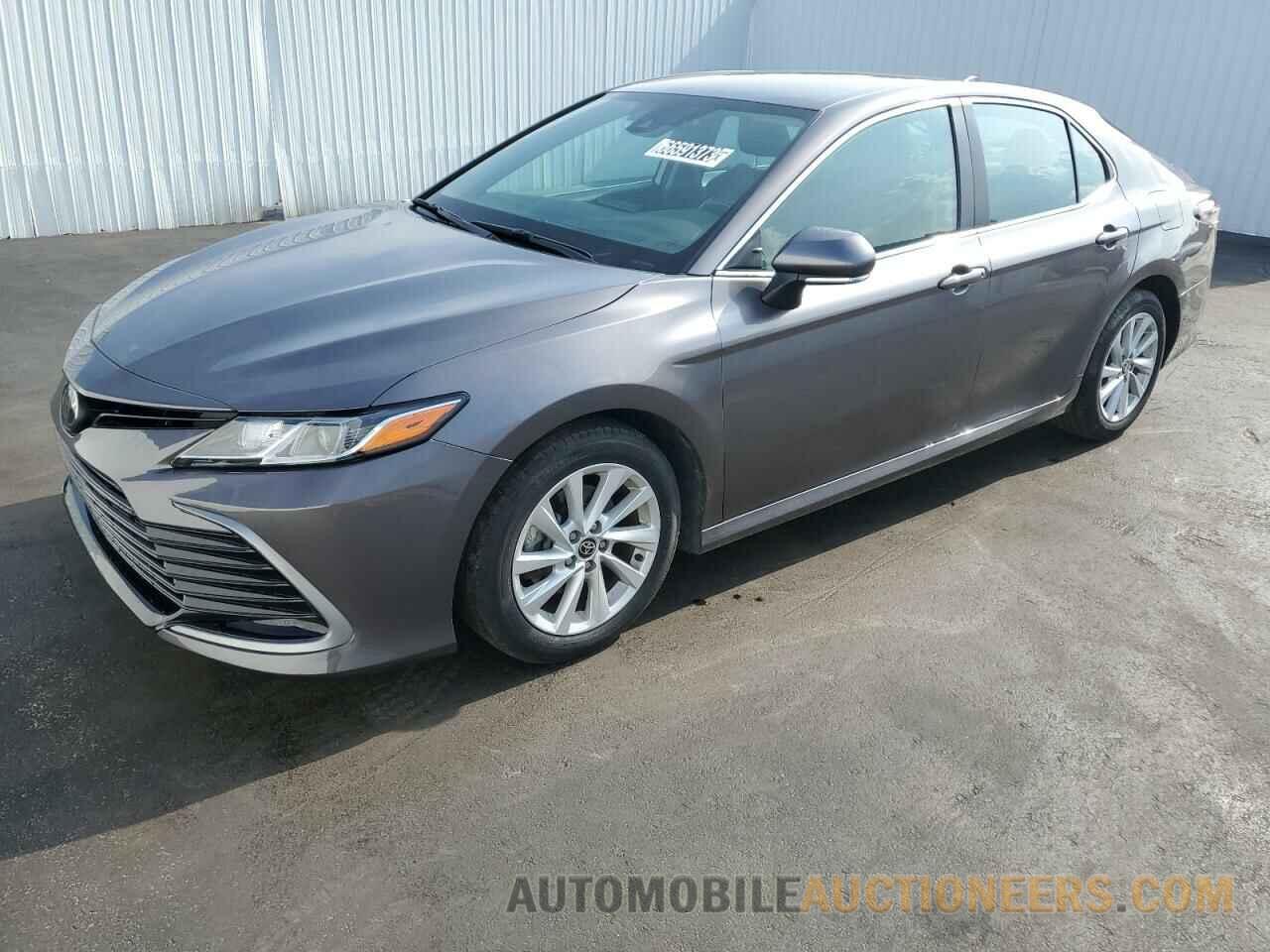 4T1C11BKXNU053816 TOYOTA CAMRY 2022