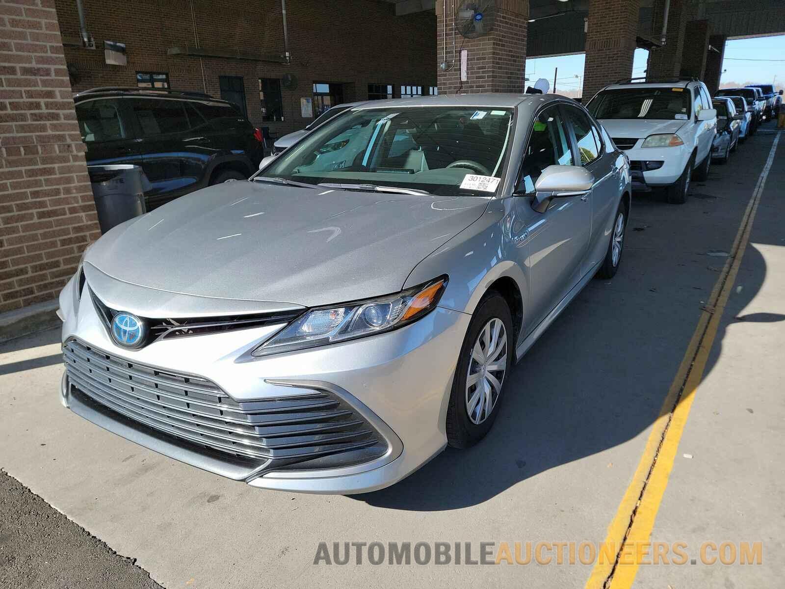 4T1C31AK1MU563918 Toyota Camry Hybrid 2021