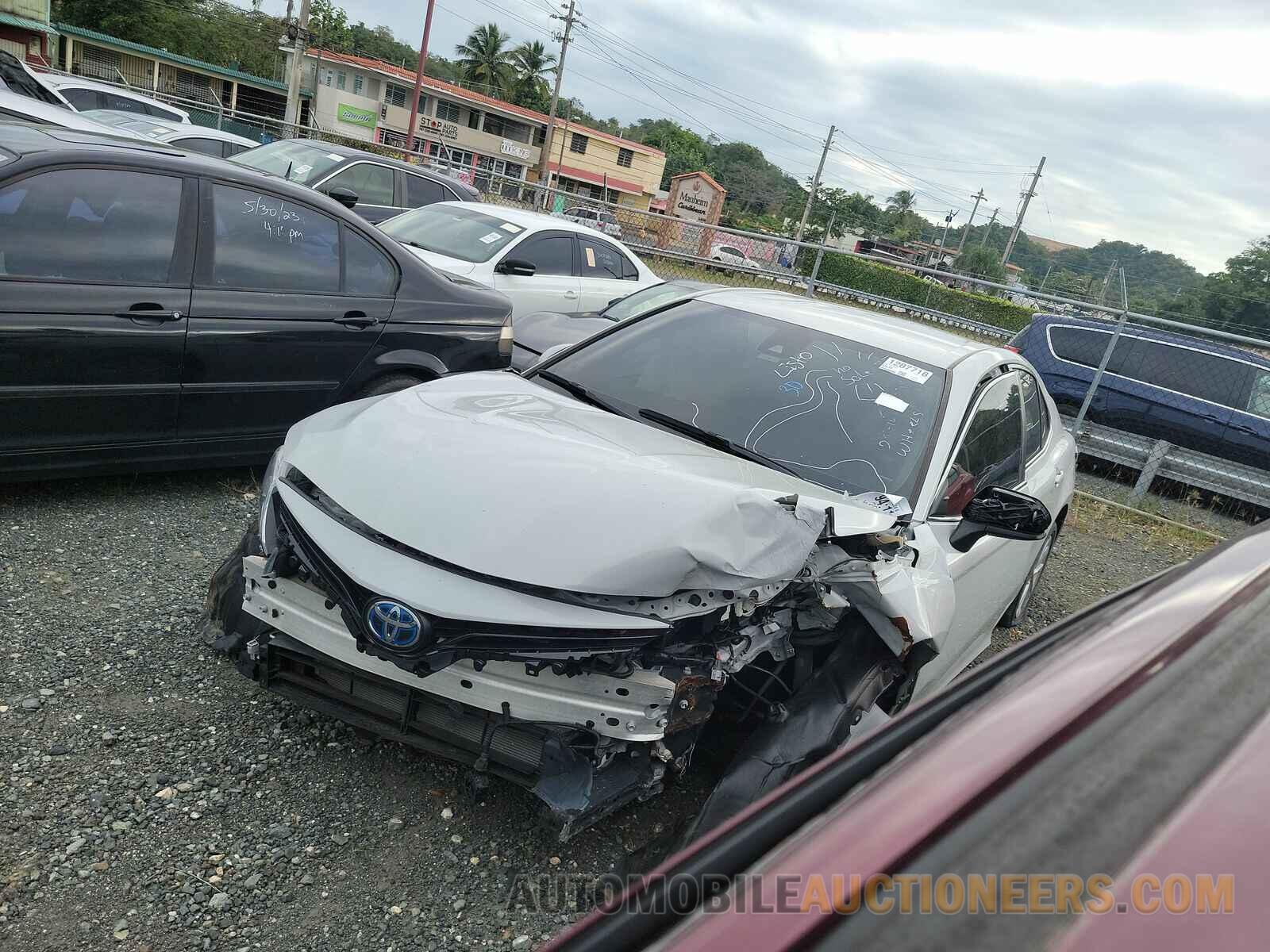 4T1C31AK2NU039839 Toyota Camry Hybrid 2022