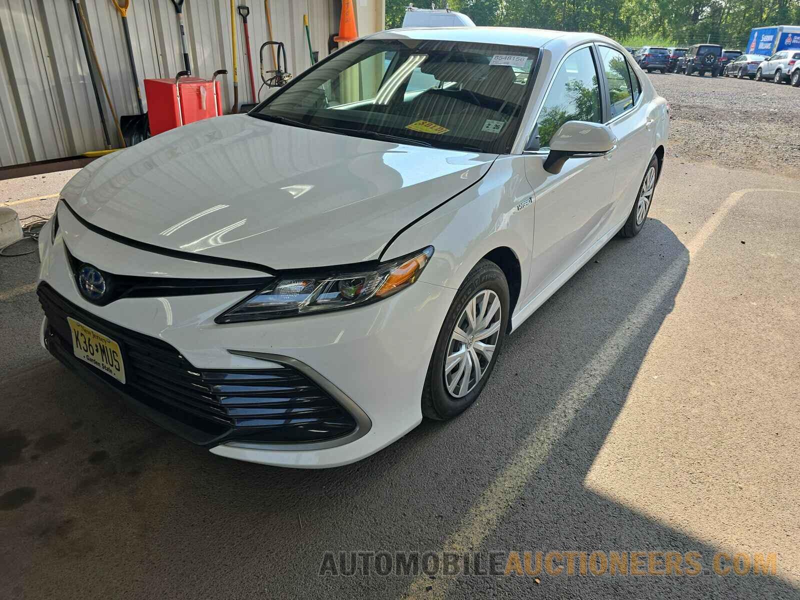 4T1C31AK4MU021972 Toyota Camry Hybrid 2021